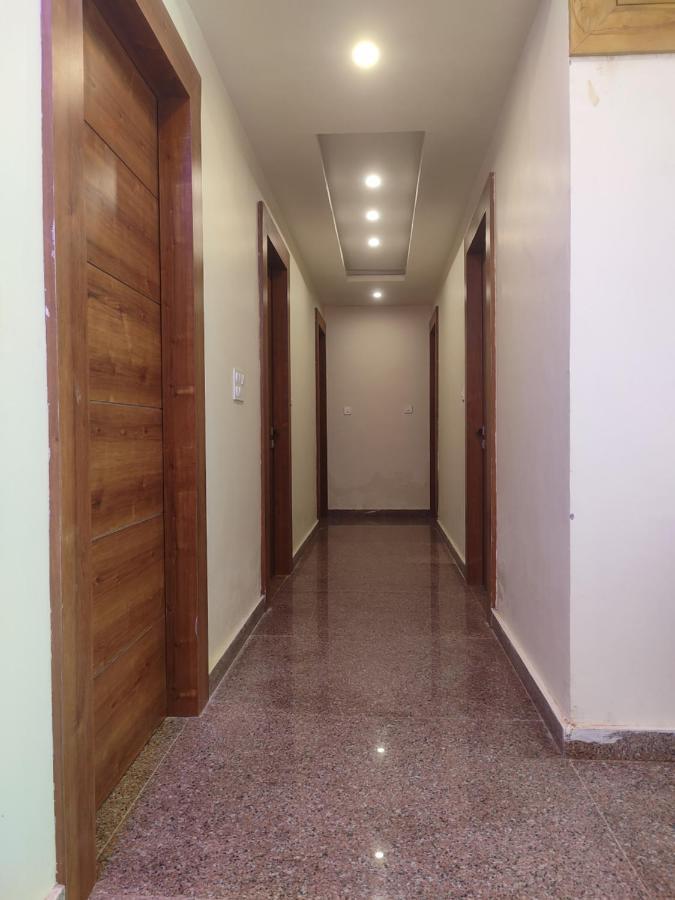 Devi Residency - Near Prem Mandir Bankey Bihari Vrindāvan Exterior photo